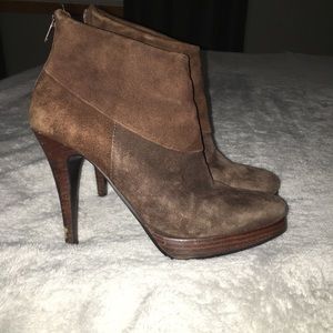 Steve Madden- brown suede booties.